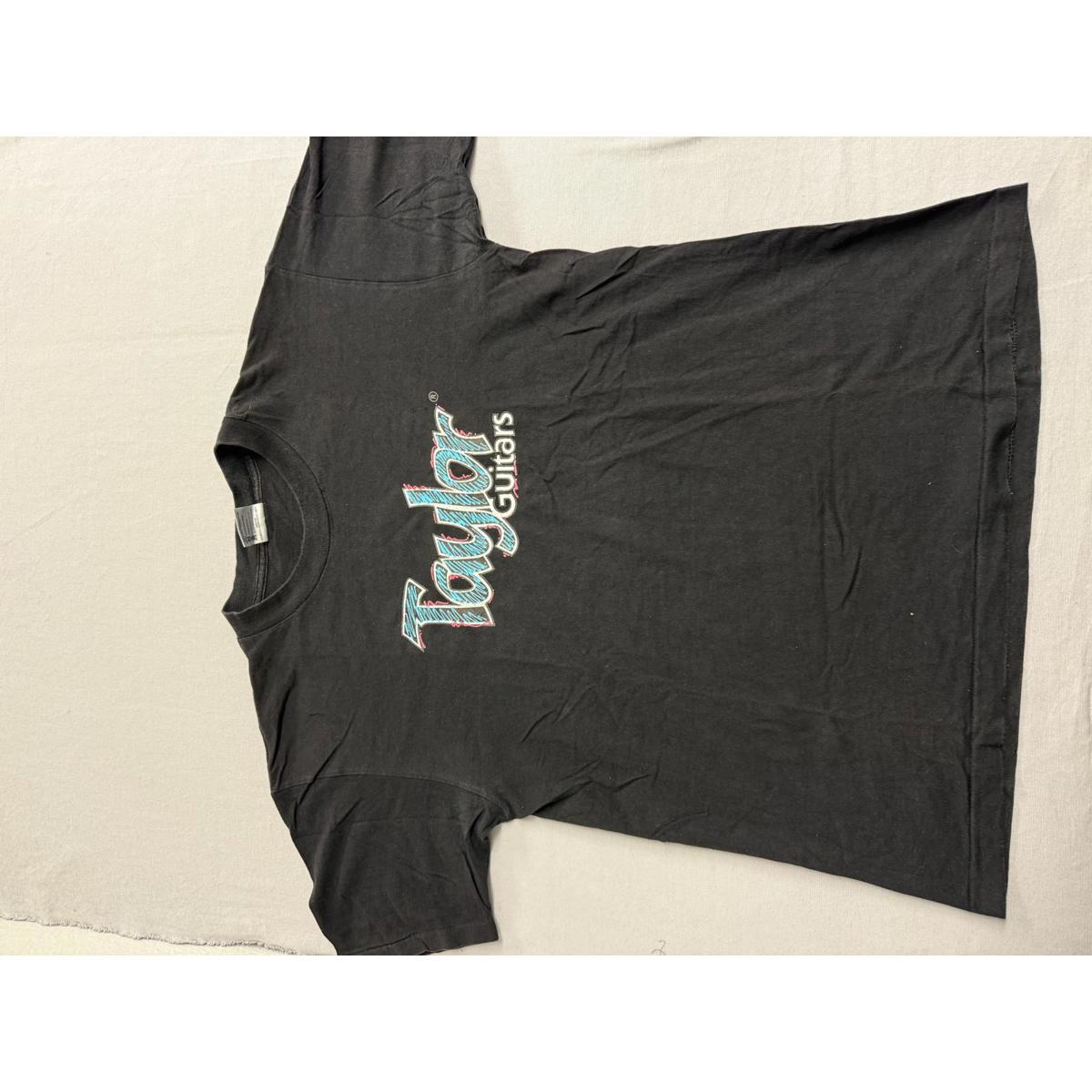 Vintage Taylor Guitars TShirt Acoustic Electric Guitar  L